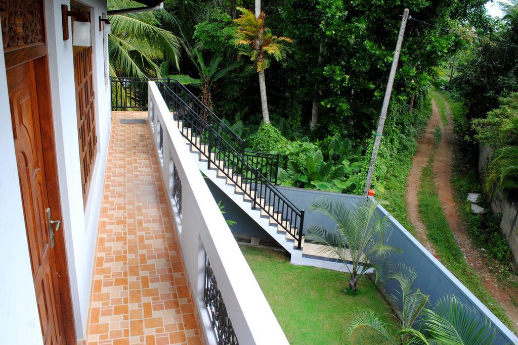 Cinnamon Holiday Inn Hikkaduwa Ngoại thất bức ảnh